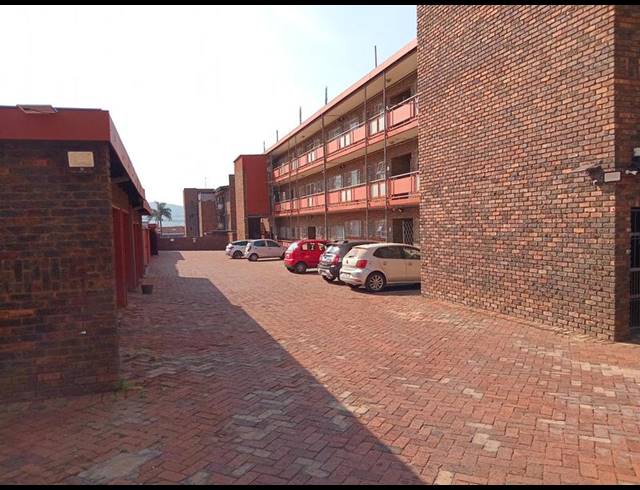 2 BEDROOM APARTMENT FOR SALE IN PRETORIA GARDENS